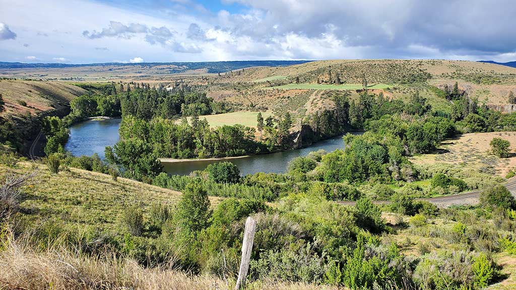 Yakima River Guided Trips. Get ready for a wild float filled with  education, laughter, and maybe even a few dramatic big fish moments (